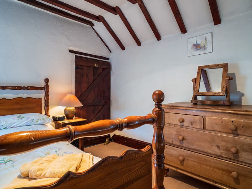 Delightful double bedroom | The Old Dairy - The Old Dairy and Buttermilk Cottage, Youlgreave, near Bakewell