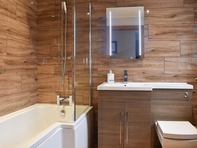 Bathroom | Stonehaven Cottage, Nosterfield, near Masham