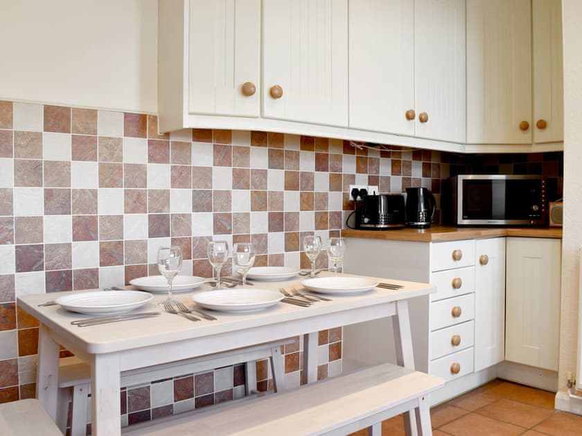 Kitchen/diner | Bonno’s Cottage, Whitby