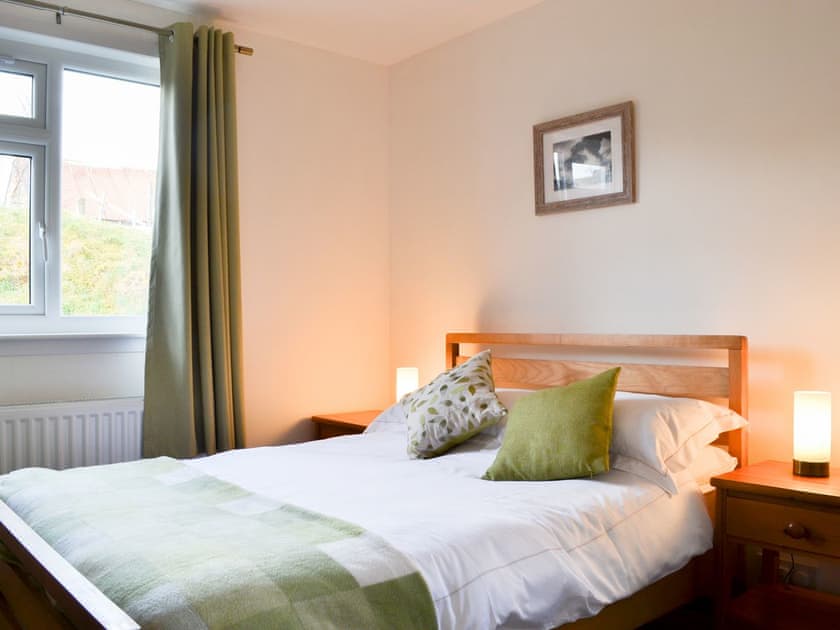 Double bedroom | Cuckoo’s Nest, Cove, near Poolewe