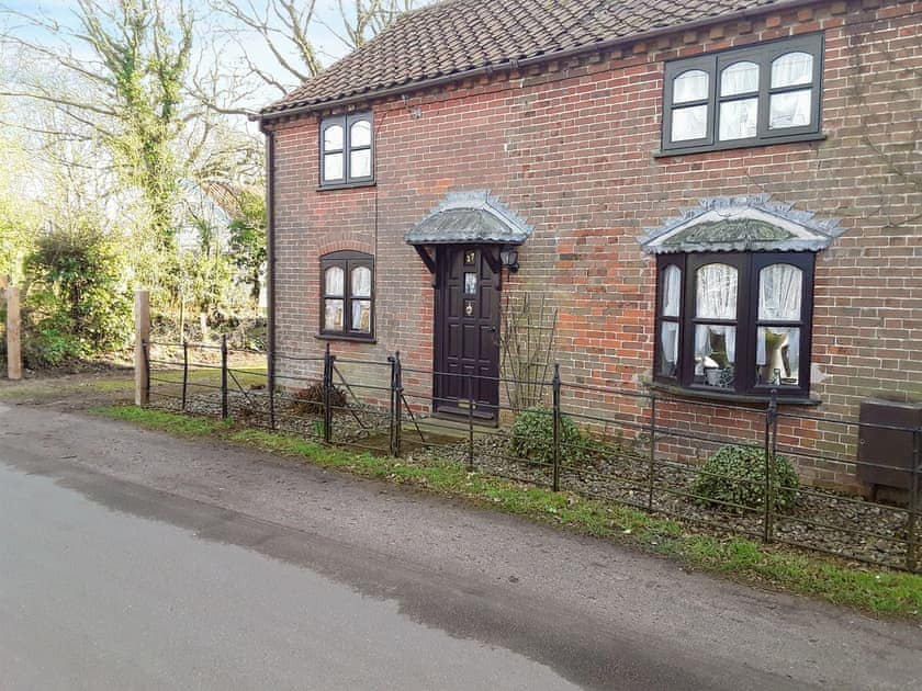 Exterior | Wilma Cottage, Geldeston, near Beccles