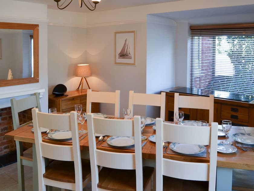 Dining room | Riverside - Norfolk Riverside Cottages, Stalham