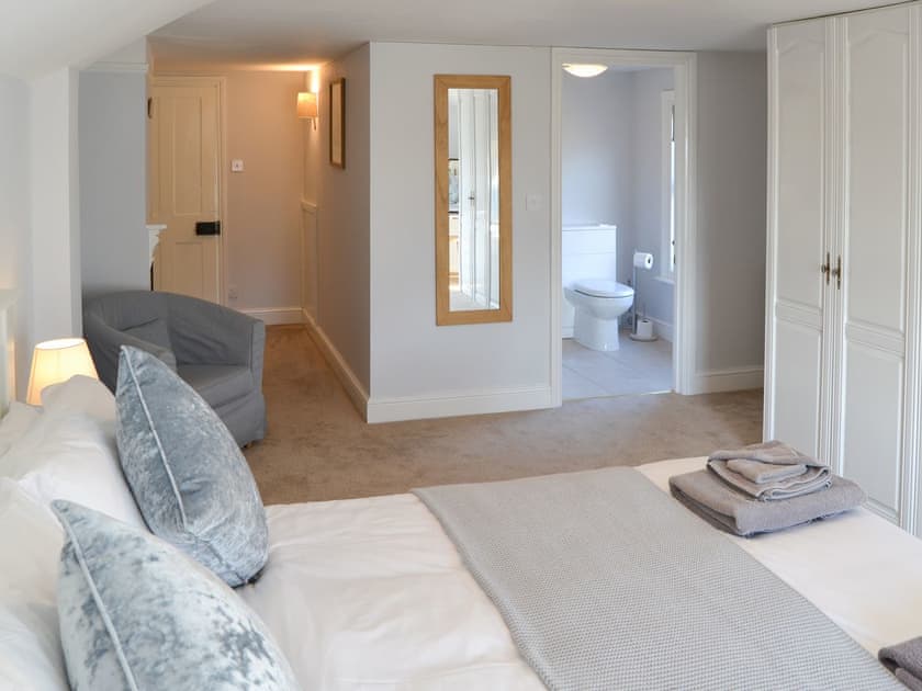 Double bedroom | Riverside - Norfolk Riverside Cottages, Stalham
