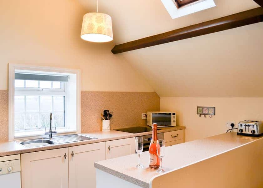 Well-equipped fitted kitchen | The Granary - Summertree Farm, near Thornton-le-Dale and Pickering