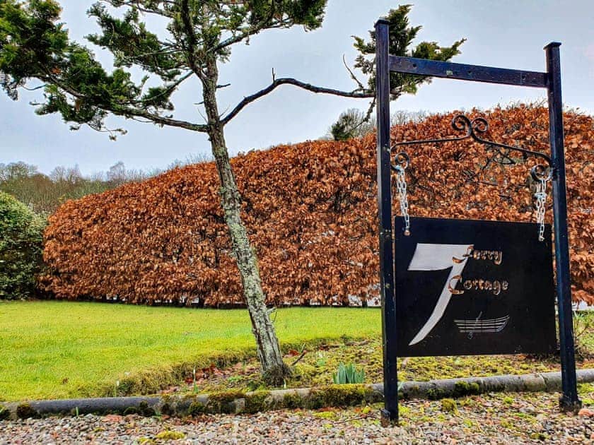 Entrance to the grounds | Ferry Cottage, Pitlochry