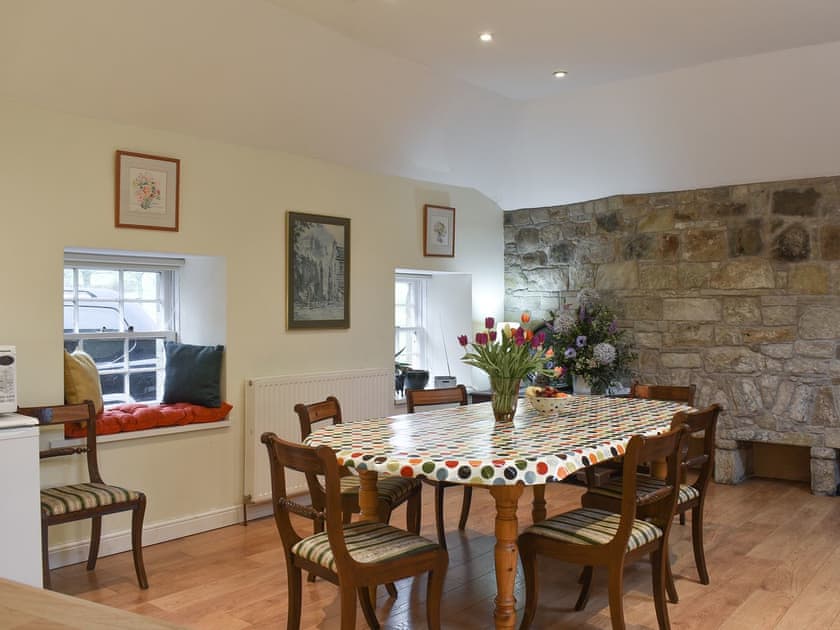 Country style kitchen with breakfast area | The Stables, Harburn, near West Calder