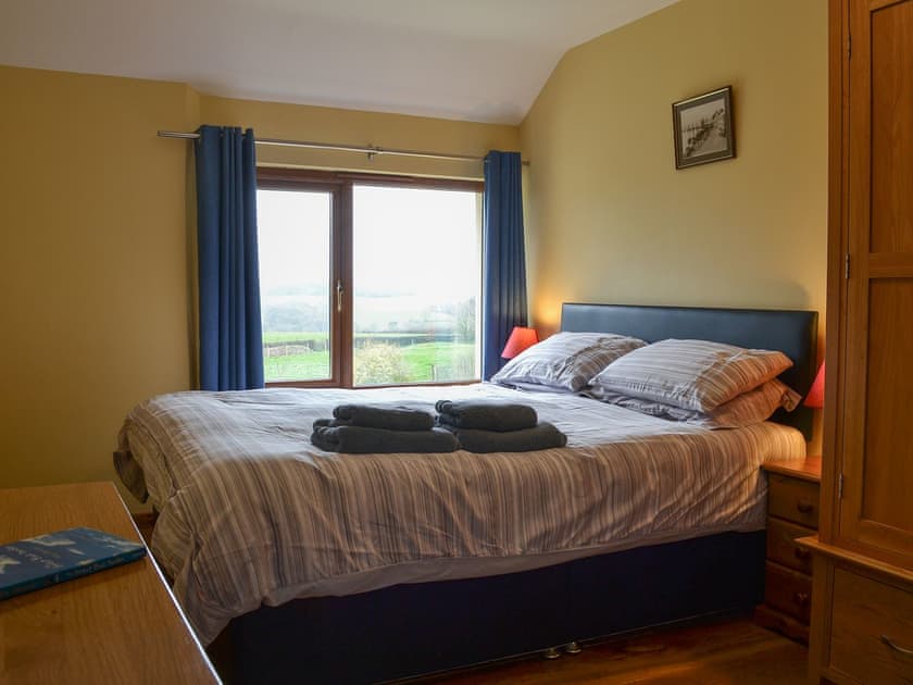 Double bedroom | Orchard Cottage - Orchard Farm, Bideford