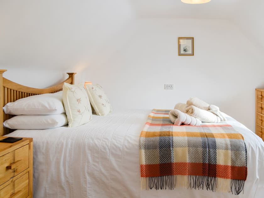 Inviting bedroom | Craigclunie, Ballater