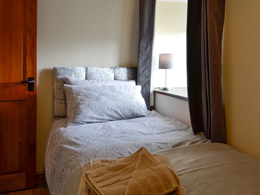 Twin bedroom | Trefechan, Pumpsaint