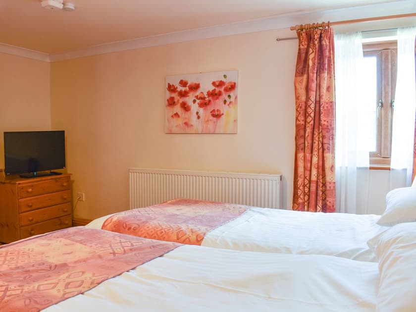 Twin bedroom | Ricann - Trecan Farm Cottages, Lanreath, near Looe