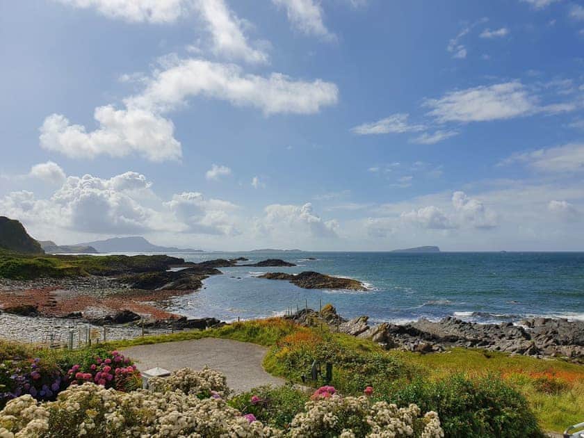 Charming sea views | Seaview Cottage, Ellenabeich, near Oban