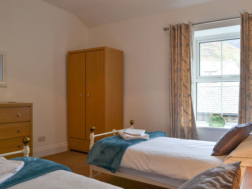 Twin bedroom | Rowan House, Threlkeld, near Keswick