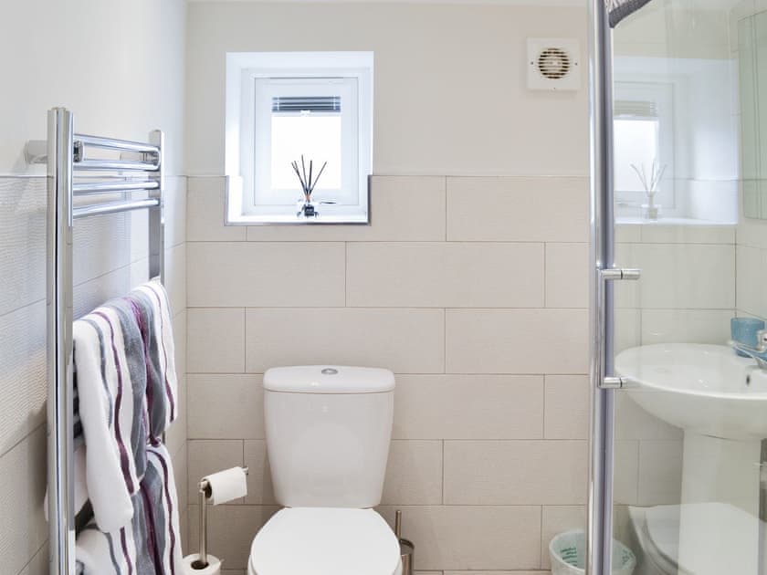 Delightful shower room | The Old Forge Cottage, Sewerby, near Bridlington