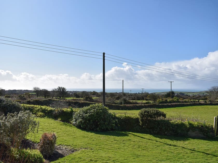 Far reaching sea view from the enclosed gardeb | Merriview, Balwest, near Marazion