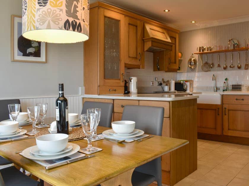 Attractive dining area/ kitchen | Braehead Cottage, Lamlash, Isle of Arran