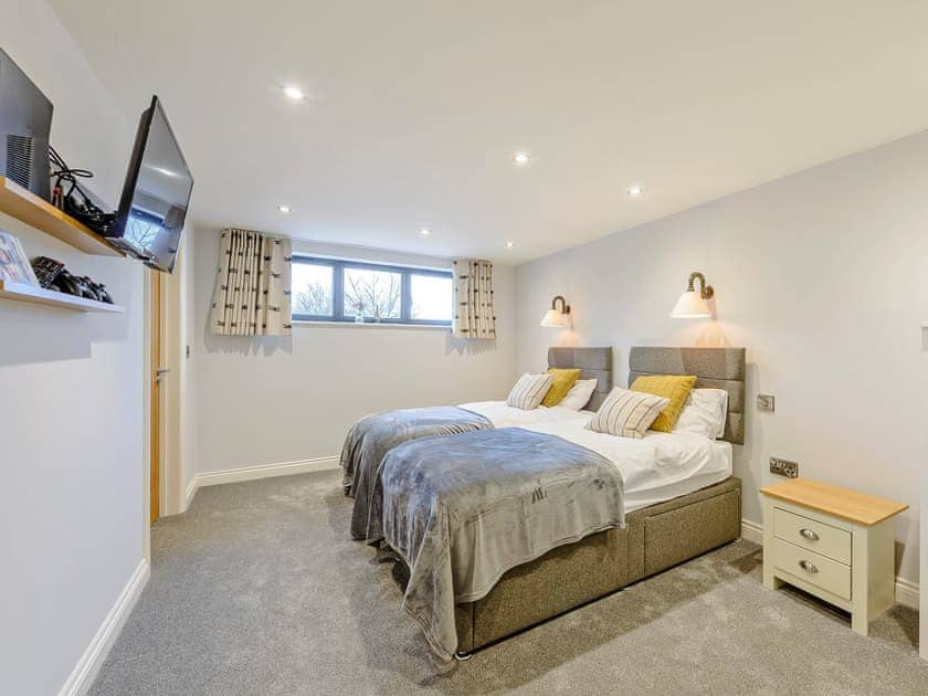 Charming twin bedroom | Big Drift Barn - Fairchilds, Caldecott, near Uppingham