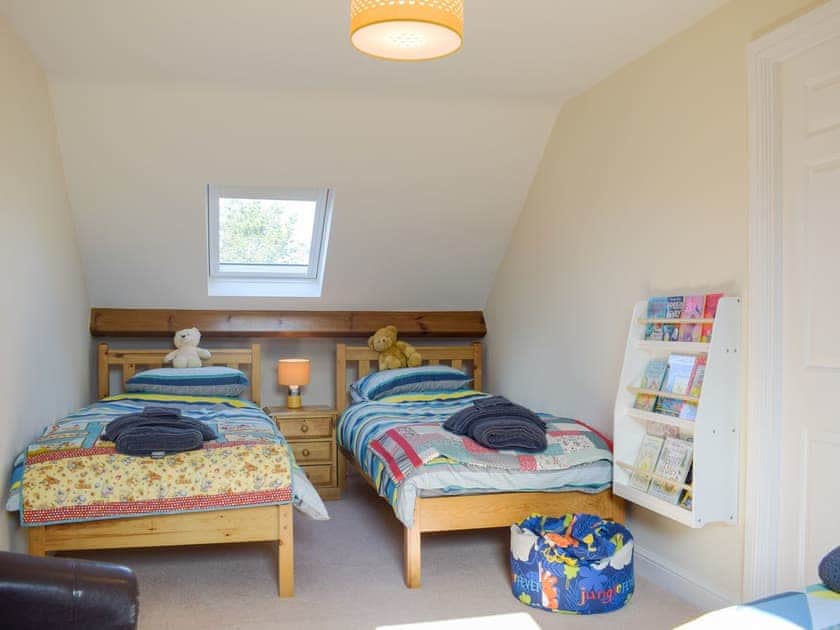 Bedroom with three single beds | Meadow View, Harley, near Much Wenlock