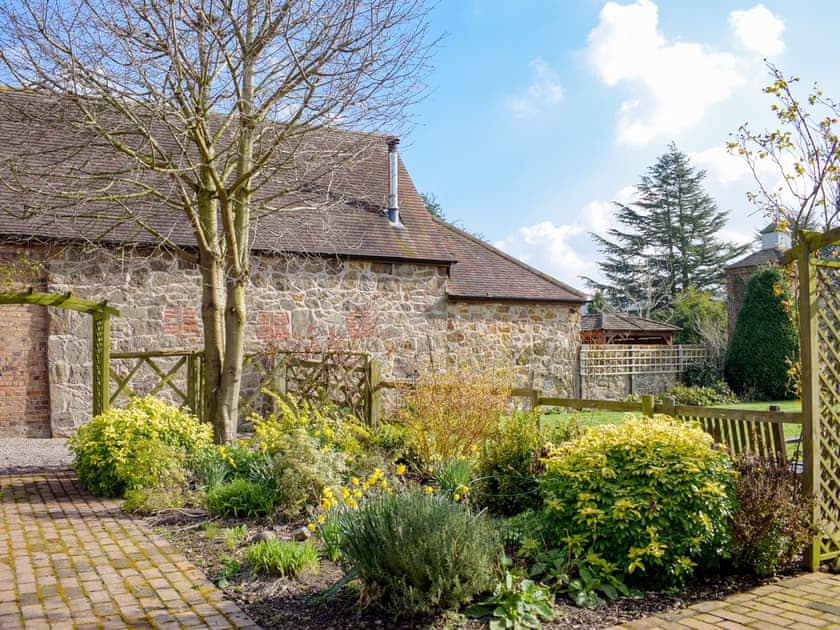 Garden and grounds | Meadow View, Harley, near Much Wenlock