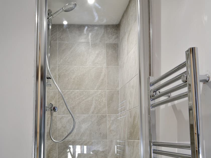 Shower room | Toad Hall, Helmsley