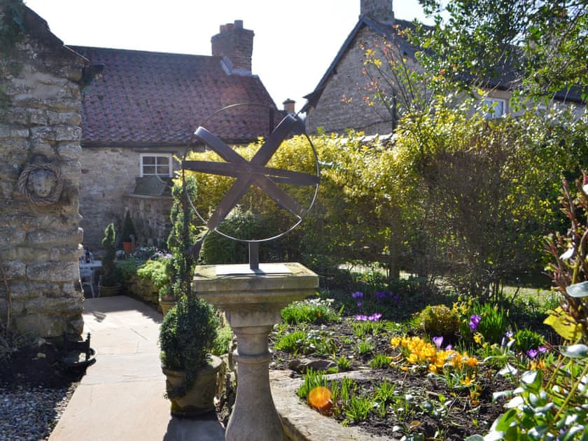 Attractive rear garden | Toad Hall, Helmsley