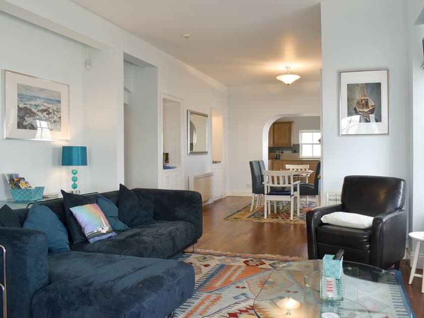 Spacious living and dining room | St Abbs - Lightkeepers Cottage - St Abbs Lighthouse Cottages, St Abbs Head