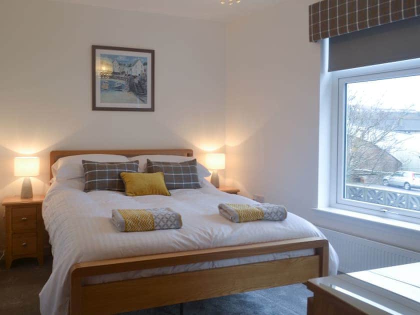 Welcoming double bedroom | Torlochan, Oban