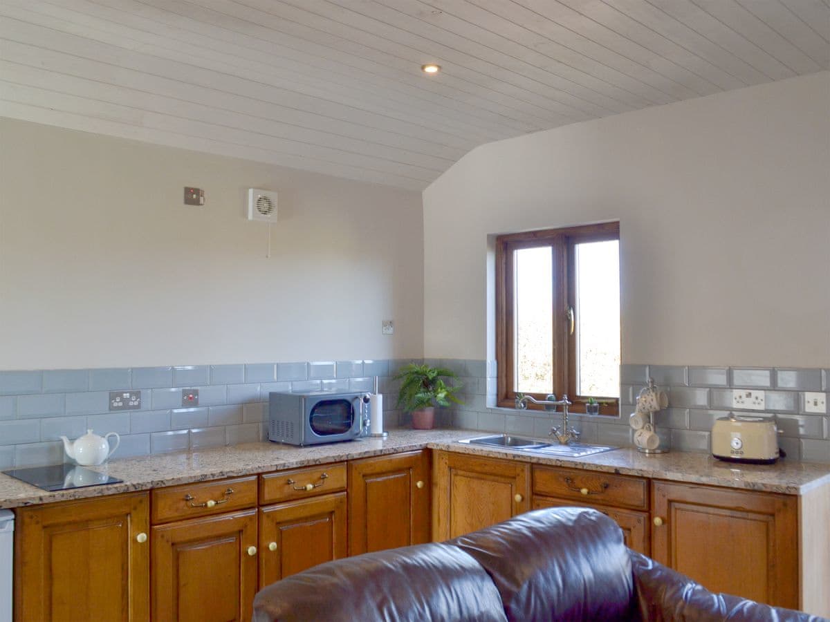 Fern Lodge - Holiday lodge in Central England - Image 2