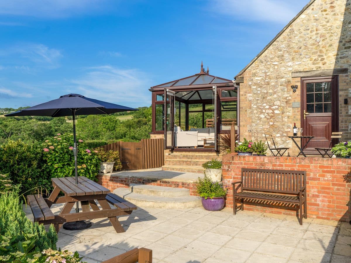 Coppers Cottages - Poirot Cottage