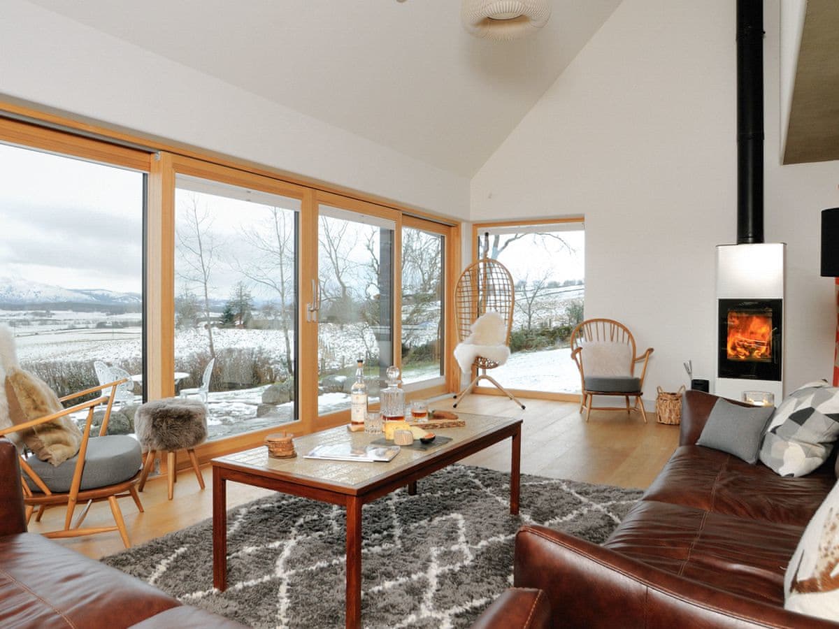 Tom's Lodge - Image 2