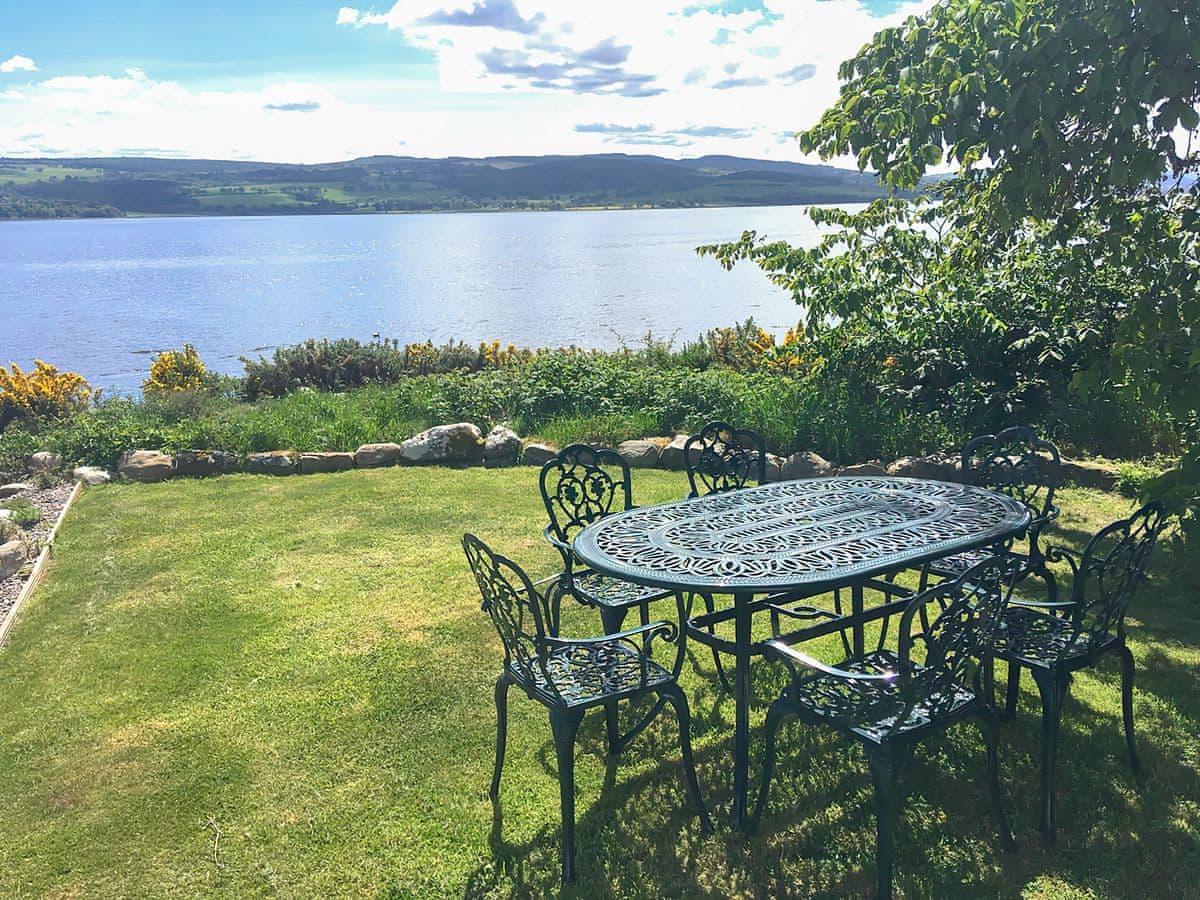 The Sea Lodge - Image 1