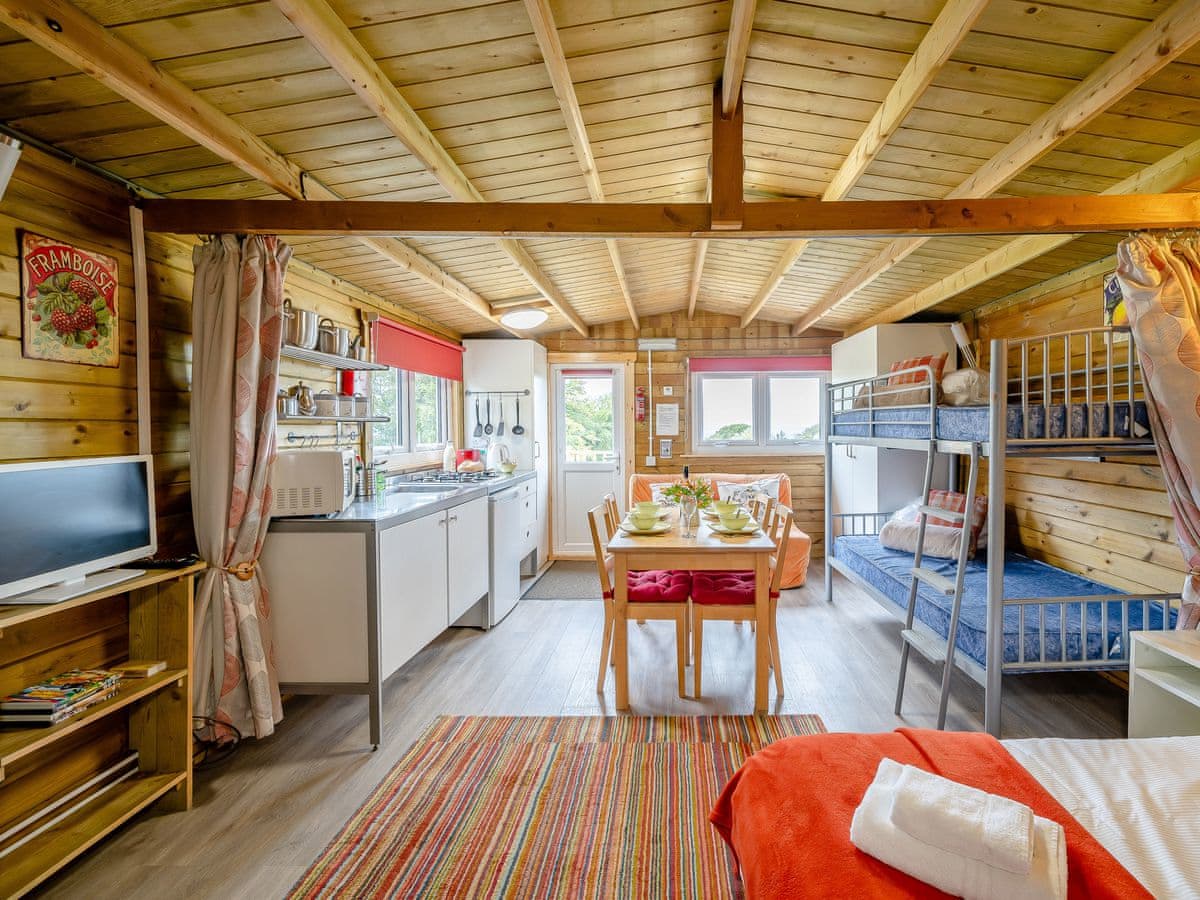 Wallace Lane Farm Cottages - Starling Lodge - Holiday lodge in North West England - Image 2