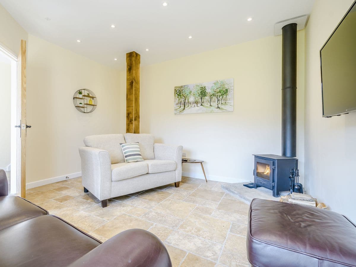 Priors Lodge Barns - Horseshoe - Holiday lodge in Central England - Image 5