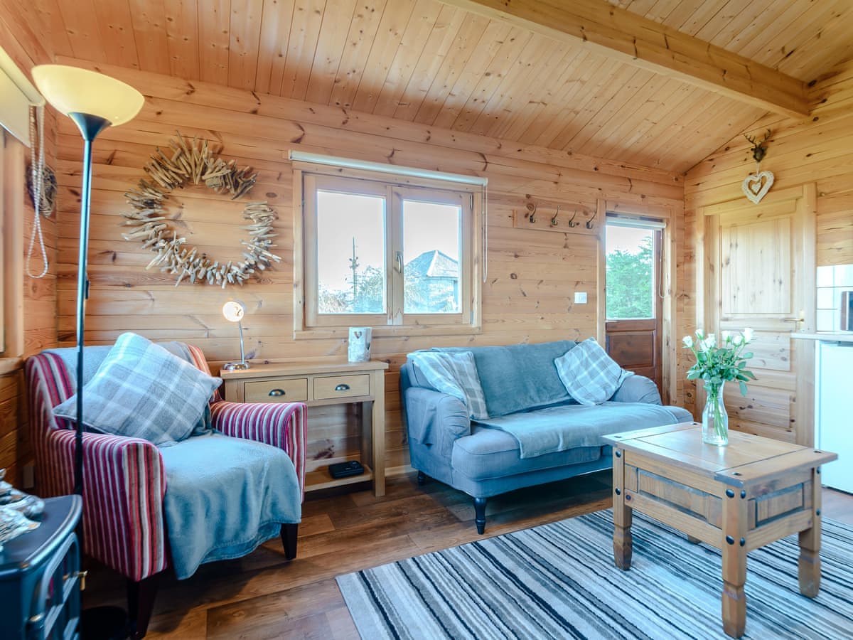 Buttercup Lodge - Image 3