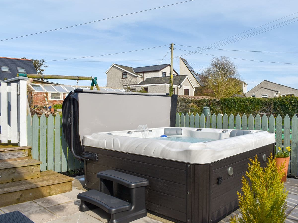 Eryl Mor Lodge - Holiday Lodge in North Wales - Image 2