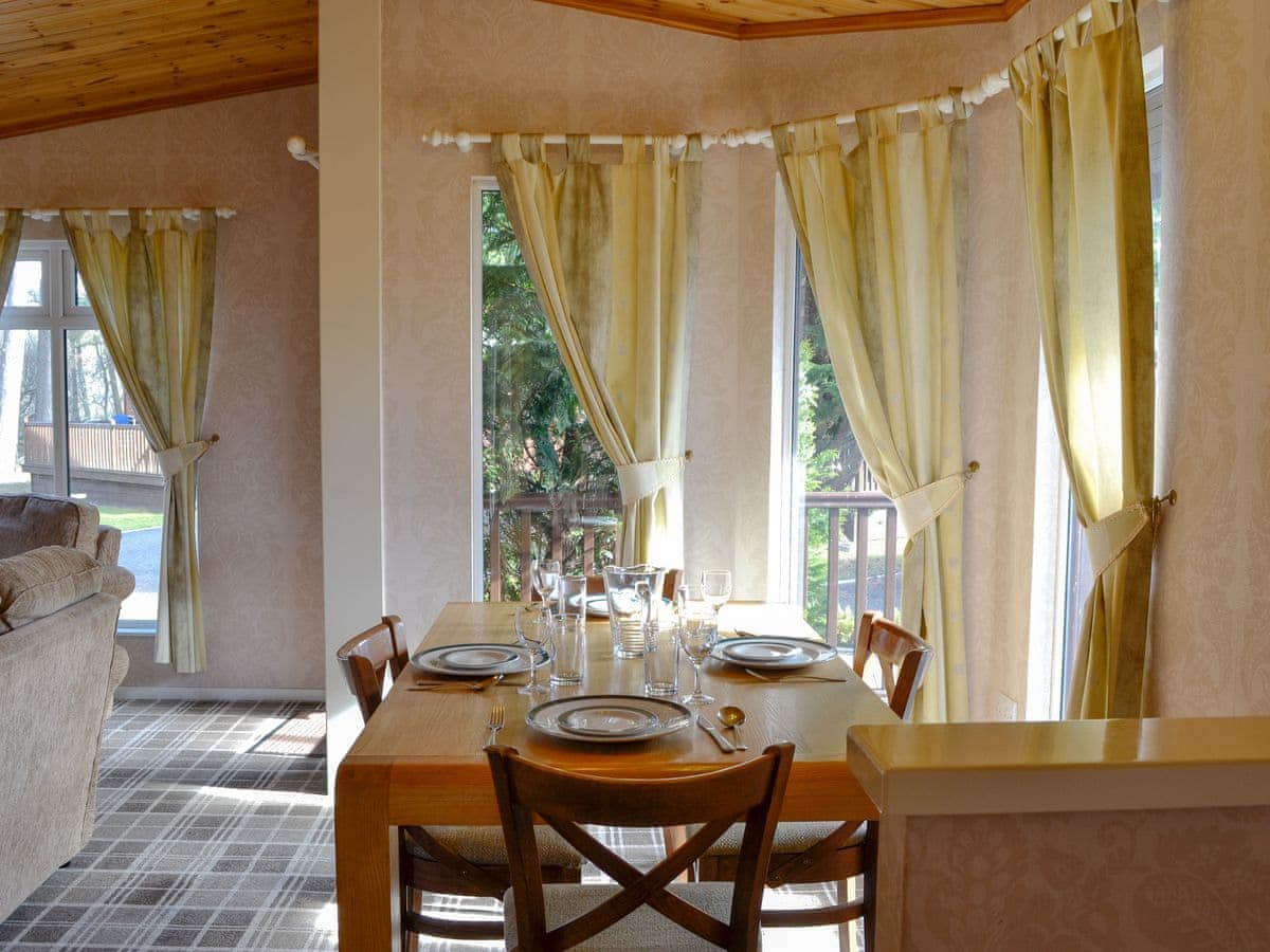 Deeside Woodland Lodges - Lodge A - Image 4