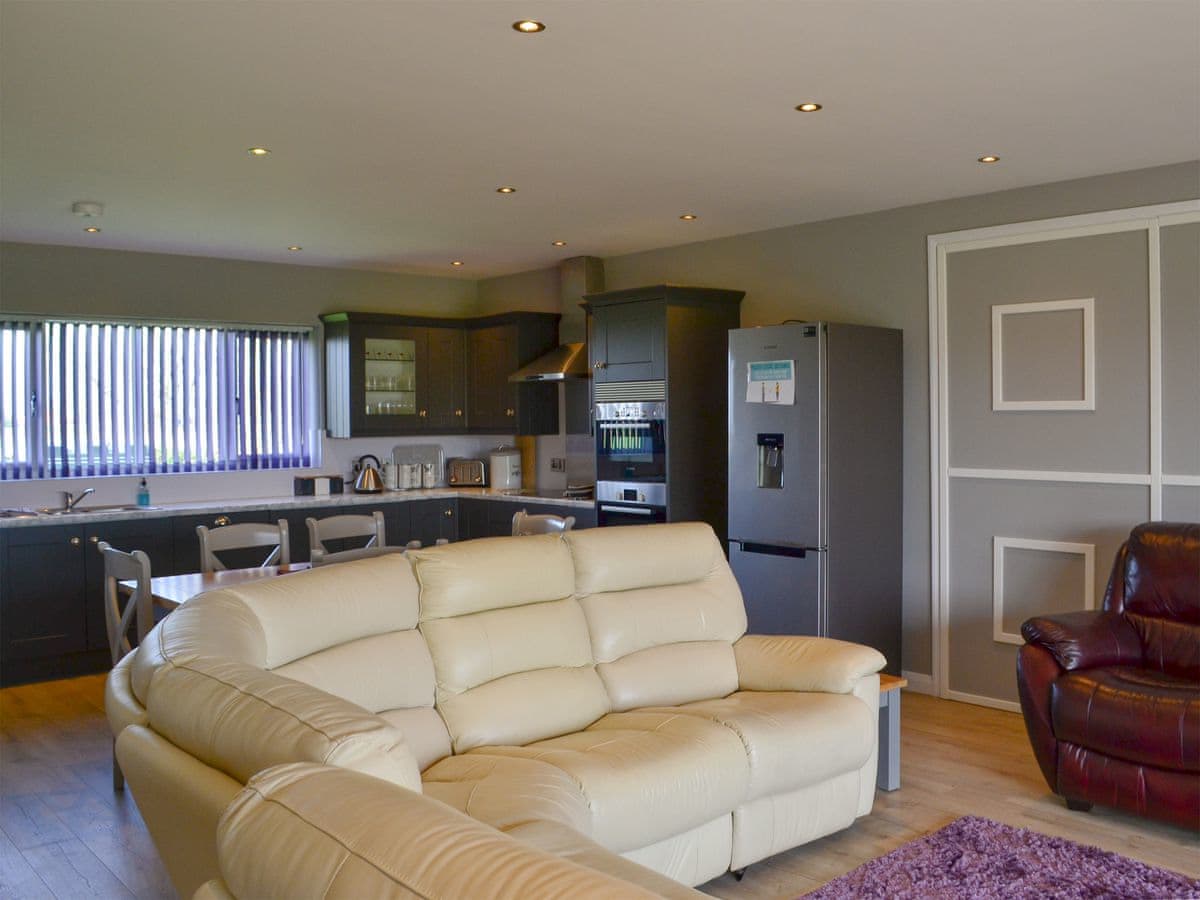 Wallrudding Farm Cottages - Aimmee's Lodge