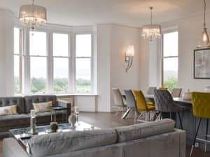 Hazelwood Court - Mulberry