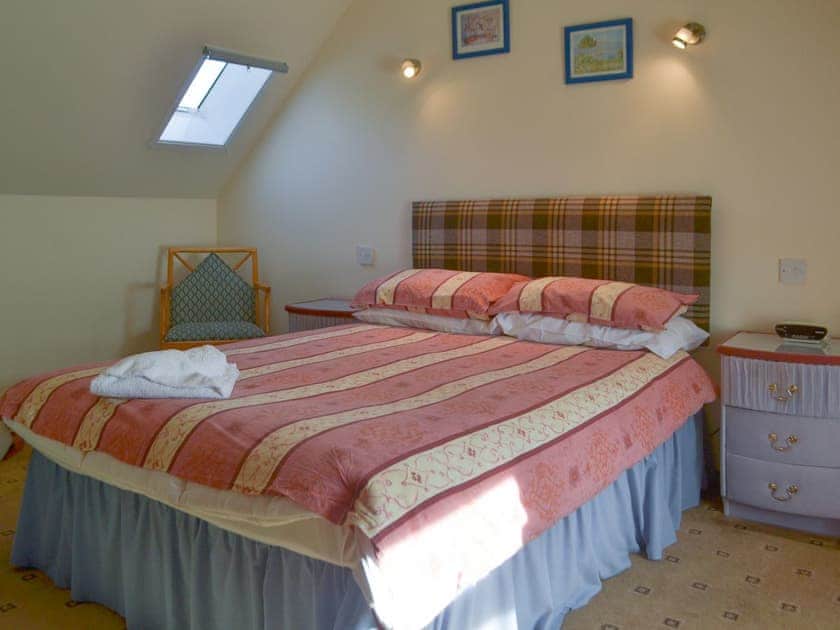 Double bedroom | Dolphin View - Scott Holiday Cottages, Portknockie