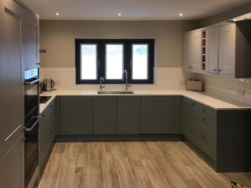 Fully appointed fitted kitchen | Cannondale, Annisgarth, near Windermere