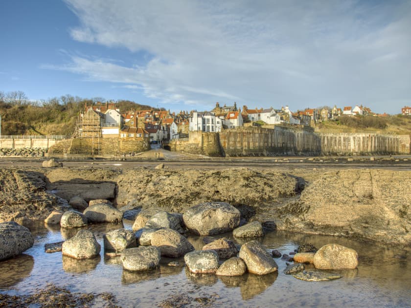 Robins Hood Bay