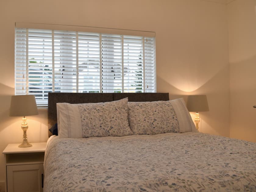 Double bedroom | Kingsley Cottage, Hawley