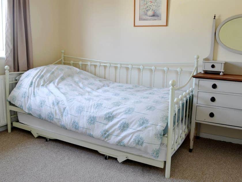 Bedroom 3 with single pull-out bed and single day bed | Beach House, Sheringham