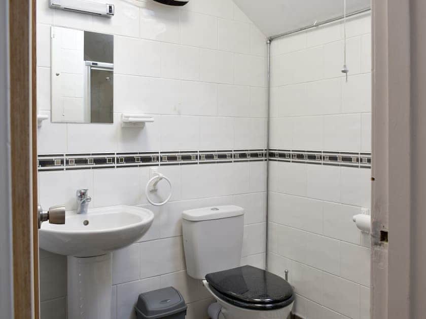 Shower room | Cuillin View Apartment - Cuillin View Properties, Near Arisaig