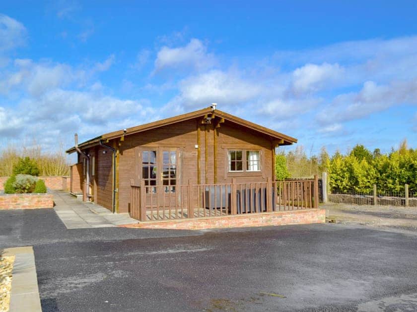 Exterior | Baytree Lodge - Sandbank Lodges, Melbourne, near Derby