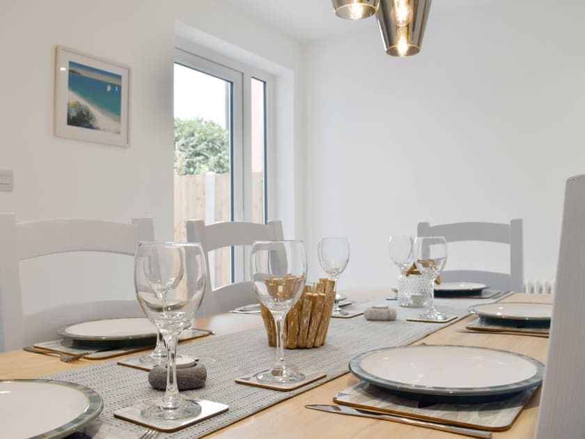 Well presented dining area | Sapphire Cottage, Lowestoft
