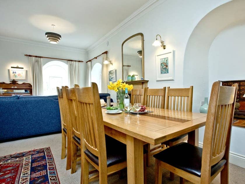 Sociable dining area | Papermaker’s Cottage - Tuckenhay Mill, Bow Creek, between Dartmouth and Totnes