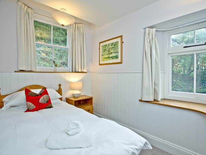 Cosy single bedroom | Mill Lodge - Tuckenhay Mill, Bow Creek, between Dartmouth and Totnes