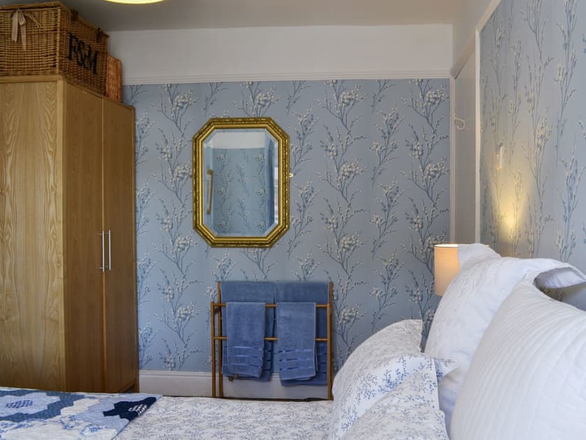 Well presented double bedroom | Tyn Y Ffrith, Llandudno