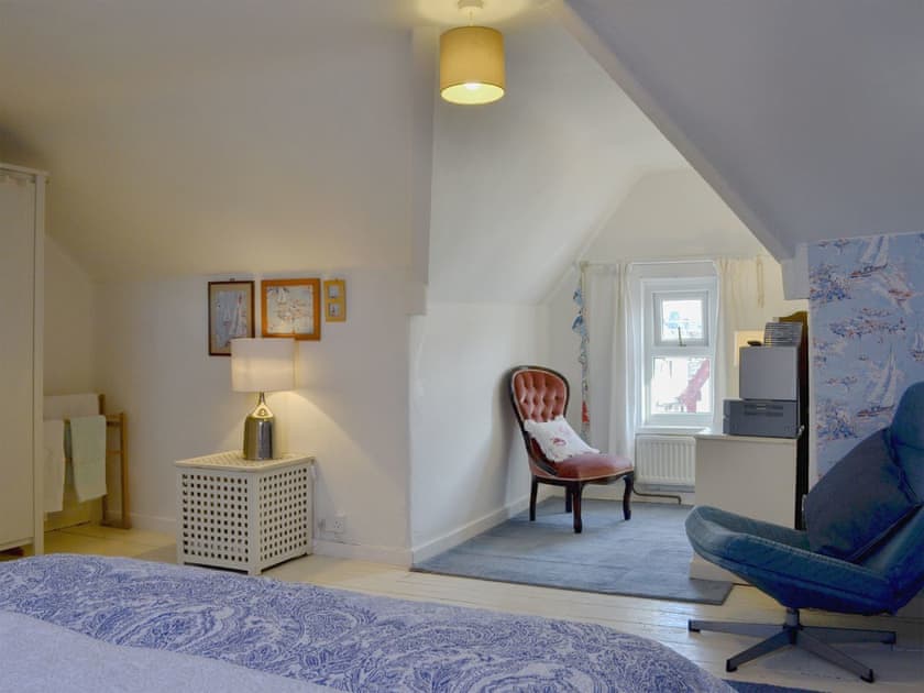 Spacious double bedroom | Tyn Y Ffrith, Llandudno