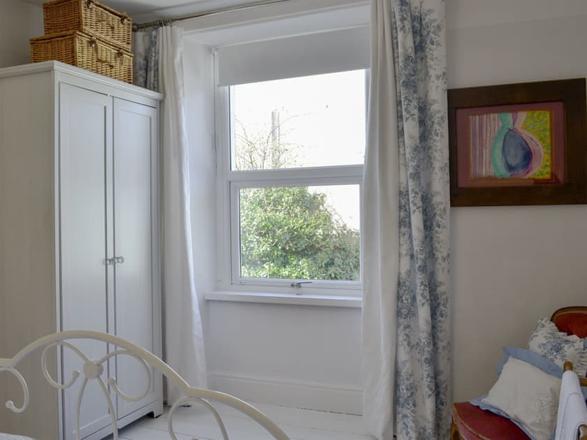 Comfy double bedroom | Tyn Y Ffrith, Llandudno